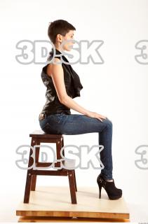 Sitting reference of Henrieta 0006